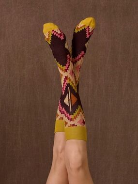 Double D Ranch Geometric Knee-High Socks in Yellow, Pink and Brown